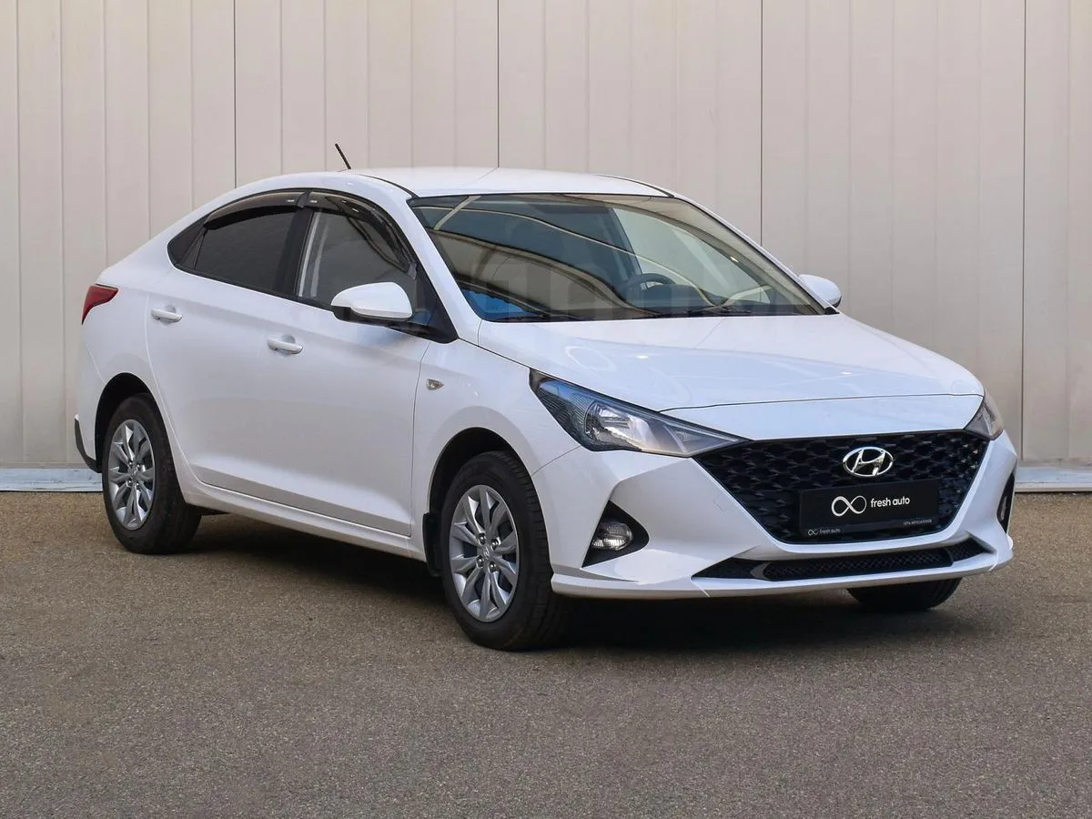 Hyundai Solaris  Image 6