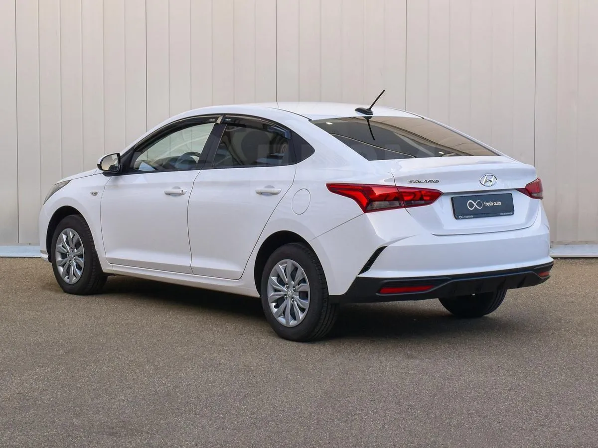 Hyundai Solaris  Image 7