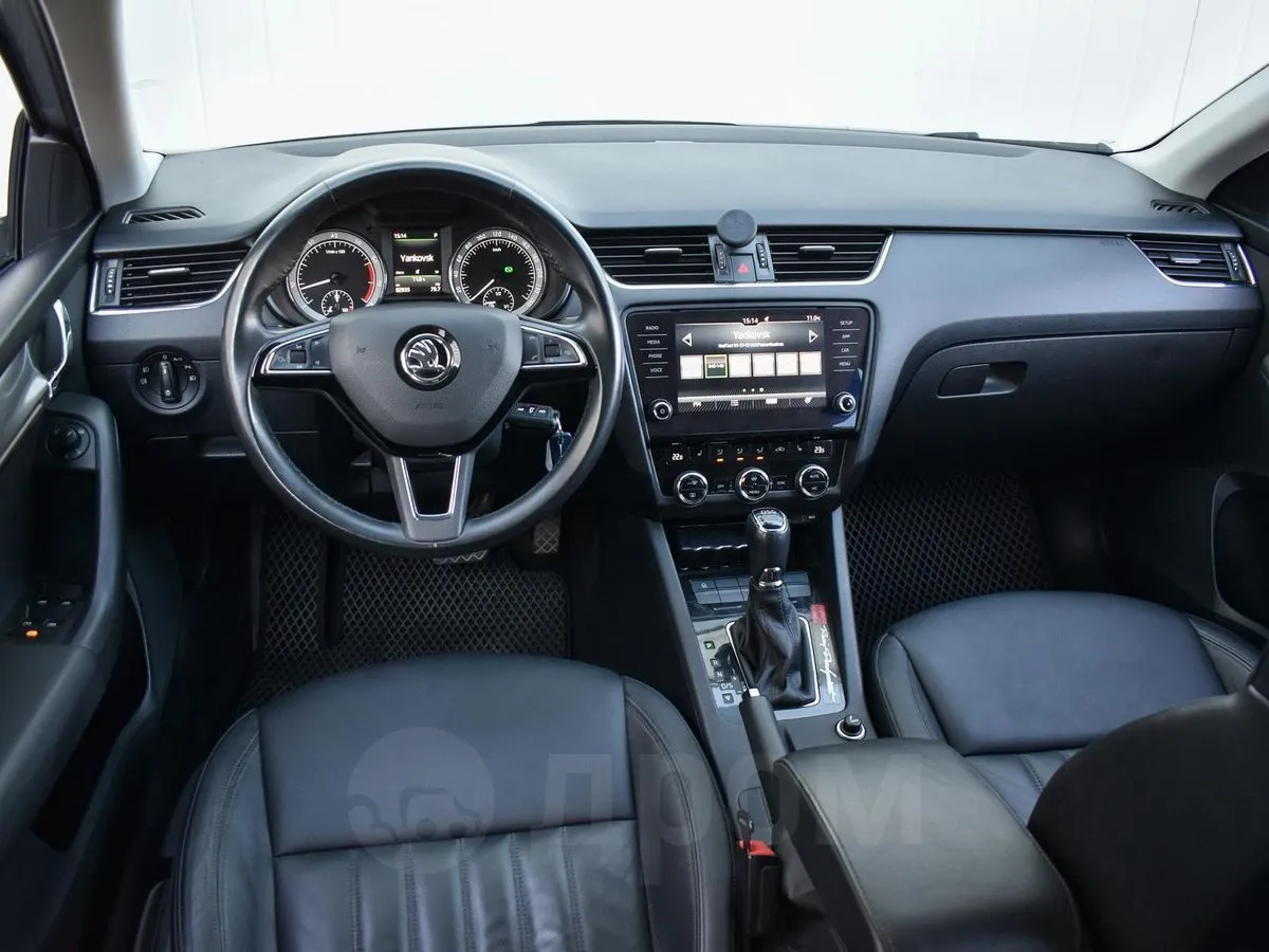 Skoda Octavia  Image 1
