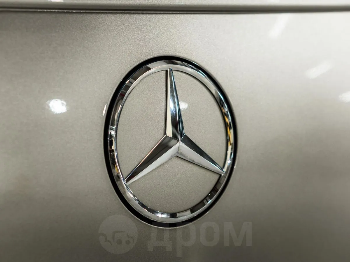 Mercedes-Benz GLC GLC 220d 4MATIC AT Premium Image 9