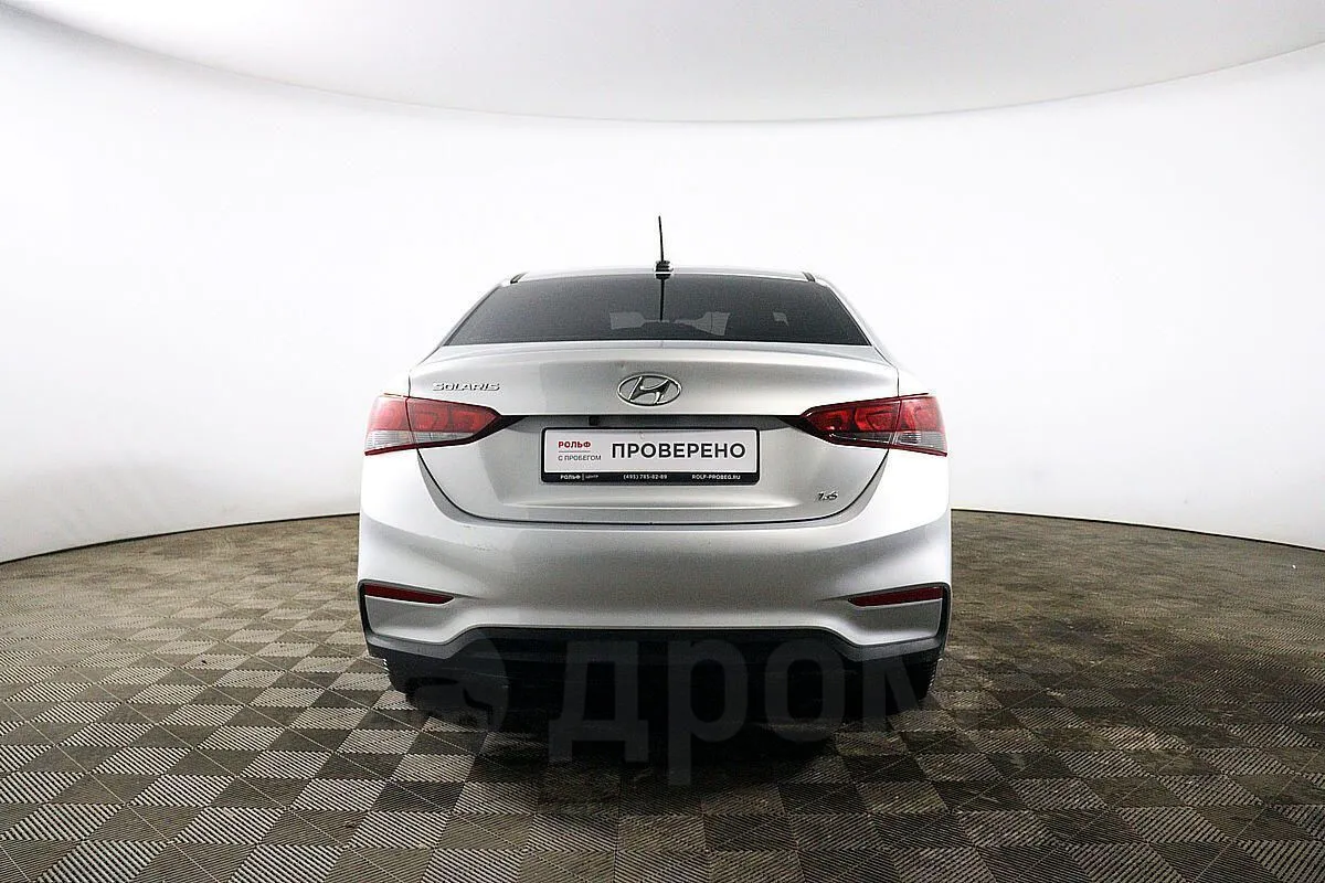 Hyundai Solaris  Image 6
