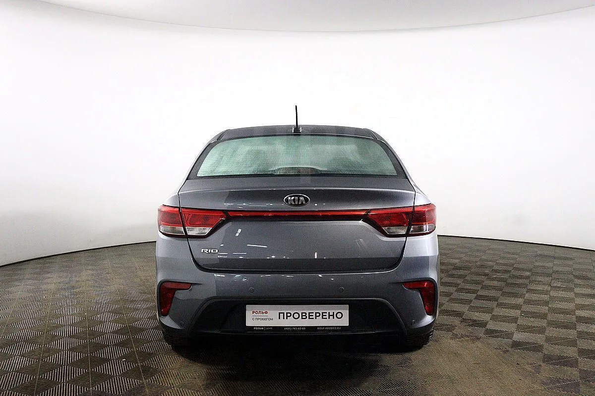 Kia Rio  Image 6