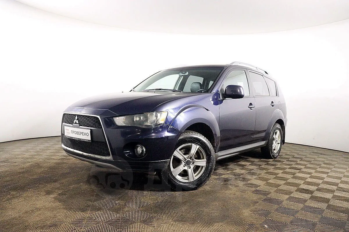 Mitsubishi Outlander  Image 1