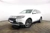 Mitsubishi Outlander  Thumbnail 1