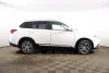 Mitsubishi Outlander  Thumbnail 4