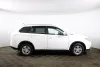 Mitsubishi Outlander  Thumbnail 4