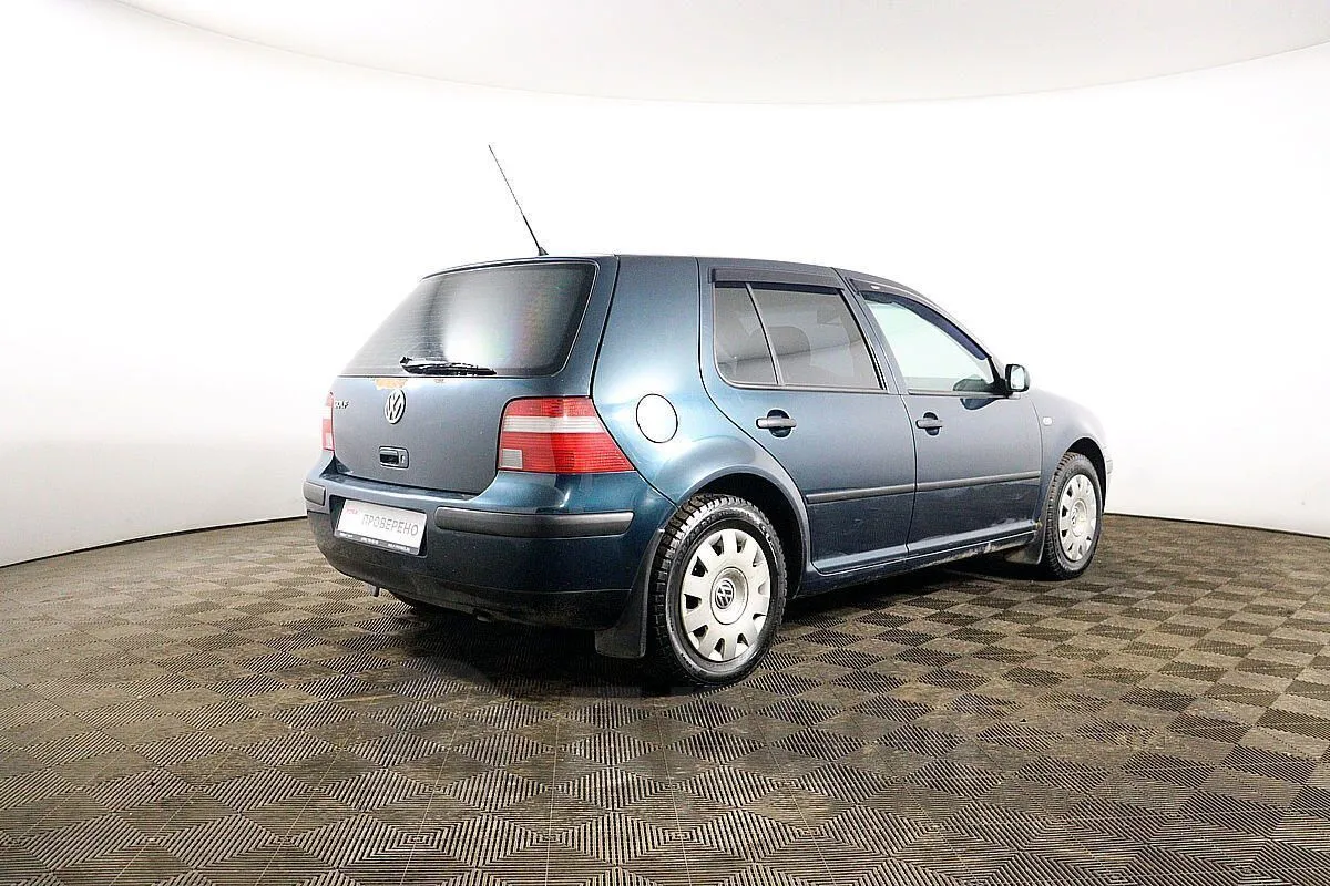 Volkswagen Golf  Image 5