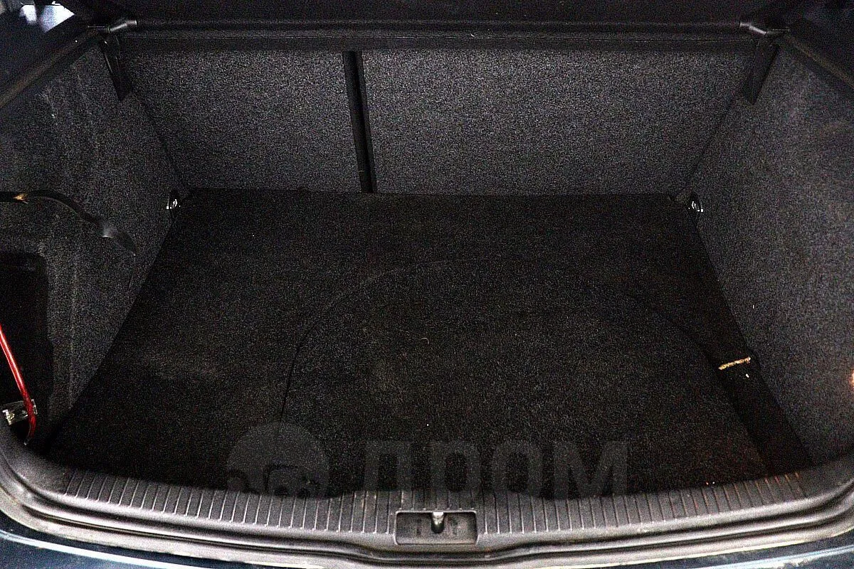 Volkswagen Golf  Image 9