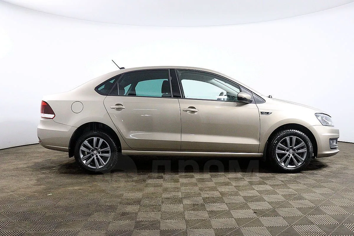 Volkswagen Polo  Image 4