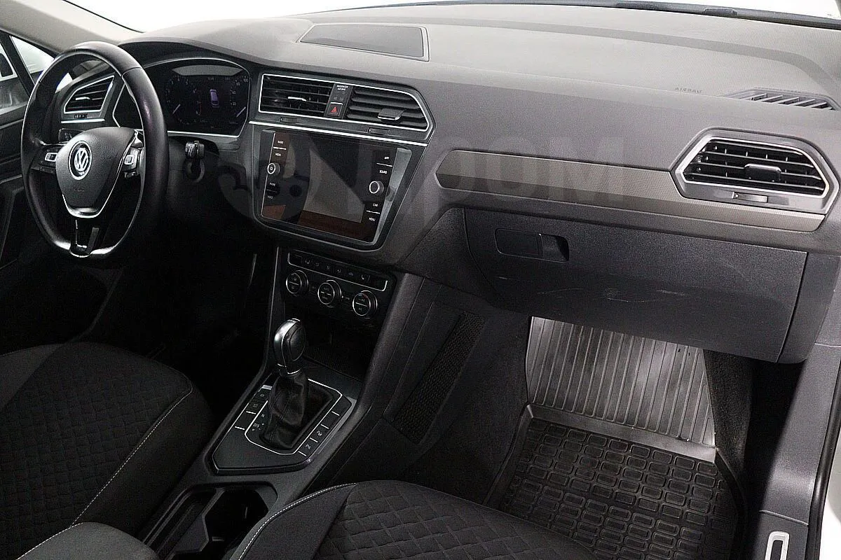 Volkswagen Tiguan  Image 10