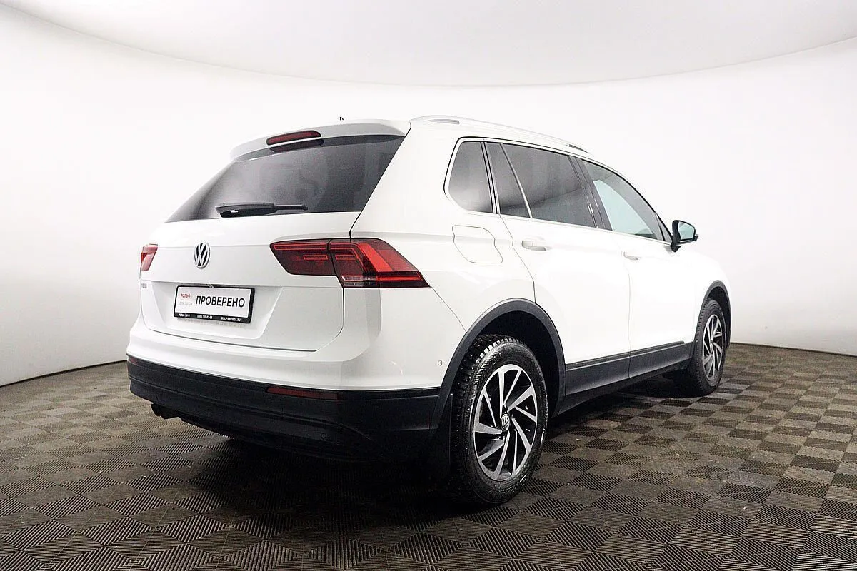 Volkswagen Tiguan  Image 5