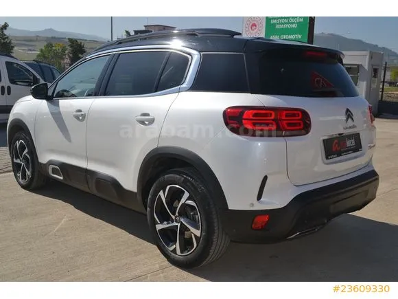 Citroen C5 Aircross 1.6 PureTech Shine Image 9