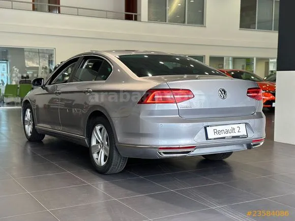 Volkswagen Passat 1.6 TDi BlueMotion Impression Image 10