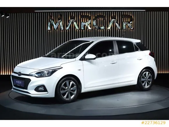Hyundai i20 1.4 MPI Style Image 6