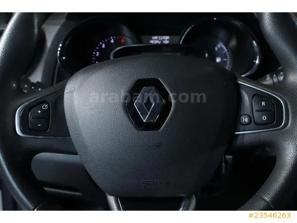 Renault Clio 1.5 dCi Joy Image 10