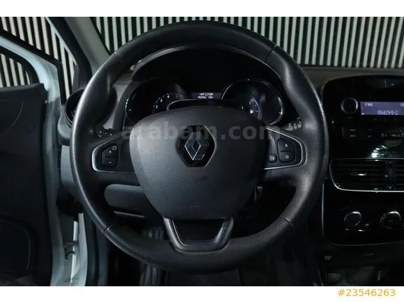 Renault Clio 1.5 dCi Joy Image 9