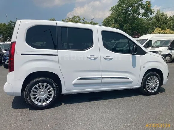 Toyota Proace City 1.5 D Dream Image 4