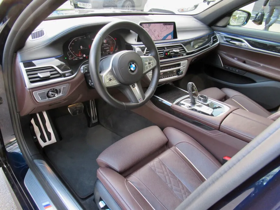 BMW 7-серии xDrive M-Paket Individual Laser Black  Image 7