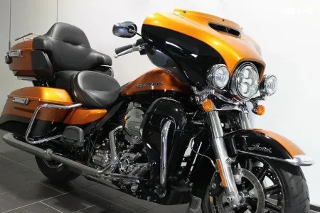Harley-Davidson FLHTK 