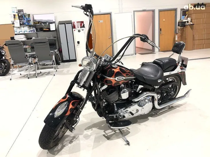 Harley-Davidson FLSTSCI  Modal Image 1