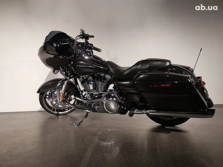 Harley-Davidson FLTRXS  Image 1